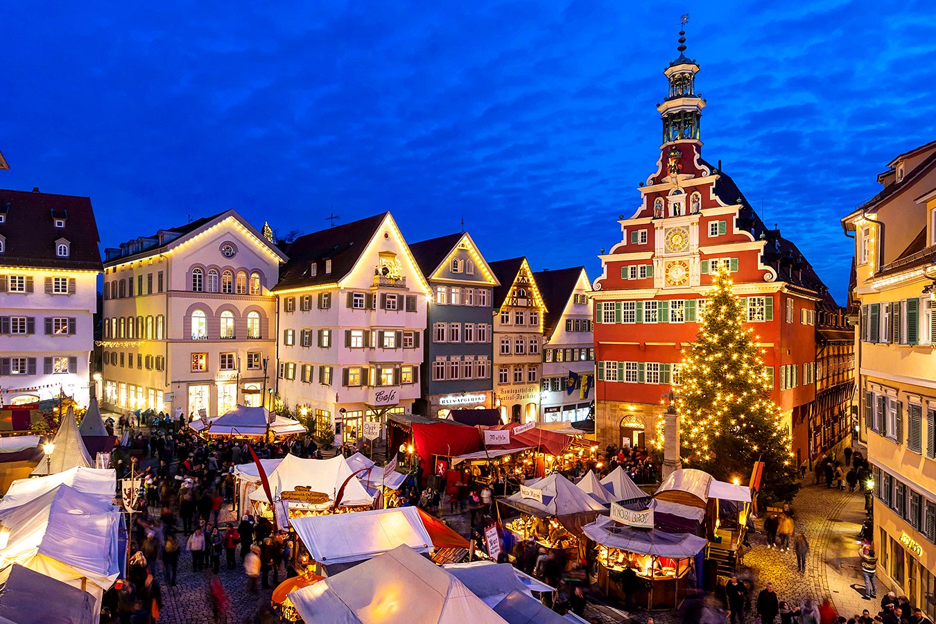 Top 5 Christmas markets in Europe for a luxury experience - изображение 3